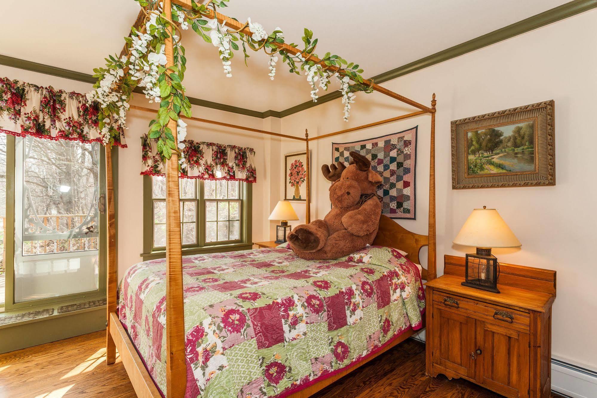 Inn At Buck Hollow Farm Fairfax Εξωτερικό φωτογραφία