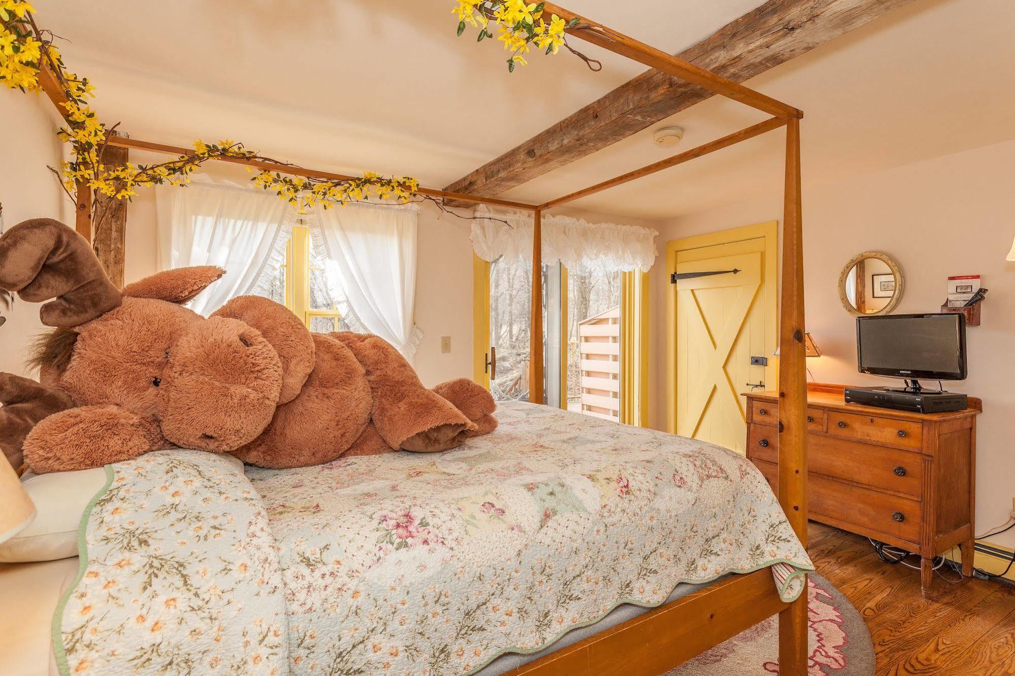 Inn At Buck Hollow Farm Fairfax Εξωτερικό φωτογραφία